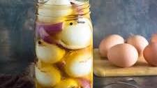 Pickled Eggs with Apple Cider Vinegar