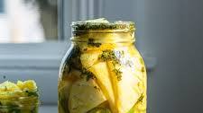 Pickled Pineapple (sweet and spicy)