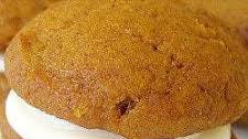 Pumpkin Whoopie Pies with Maple Cream Cheese Filling