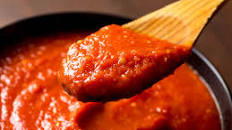 Quick and Easy Italian-American Red Sauce in 40 Minutes or Less
