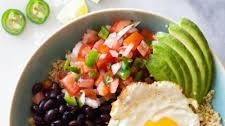 Quinoa Breakfast Bowl