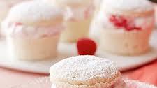 Raspberry Cream Cupcakes