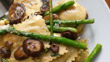 Ravioli with Asparagus and Mushrooms