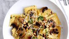 Ravioli with Sautéed Mushrooms