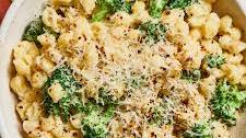 Recipe: One-Pot Creamy Broccoli Pasta