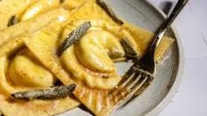 Ricotta Ravioli With Sage Brown Butter