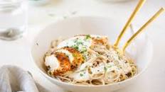 Roasted Garlic Cottage Cheese Alfredo Sauce with Blackened Chicken