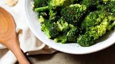 "Roasted" Garlic Lemon Paleo Instant Pot Broccoli