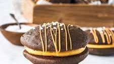 Salted Caramel Whoopie Pies