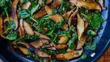 Sauteed Mushrooms and Spinach with Spicy Garlic Sauce