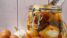 Spicy Pickled Eggs 🥚
