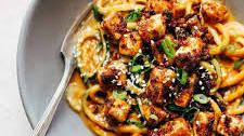 Spicy Sesame Zoodles with Crispy Tofu