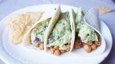 Spicy chickpea tacos and guacamole
