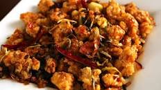 Spicy garlic fried chicken (Kkanpunggi 깐풍기)