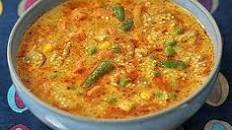 Spicy vegetable & quinoa one-pot