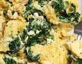 Spinach Scrambled Eggs With Feta