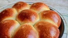 Super doper soft and fluffy bread rolls