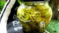 Sweet Pickled Banana Peppers