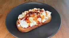 Sweet & Spicy Cottage Cheese Toast