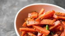 Sweet and Spicy Pickled Carrots Recipe