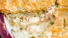 The BEST Creamy Chicken Pot Pie