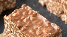 The BEST Homemade Crunch Bars