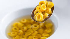 Tortellini in brodo