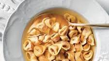Tortellini in brodo