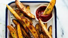 Ultra Crispy Baked Potato Wedges
