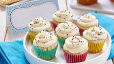 Vanilla Buttercream Dream Cupcakes