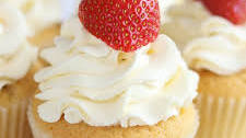 Vanilla Cupcakes with Strawberries & Whipped Cream