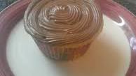 Vanilla Sour Cream Cupcakes