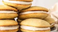 Vanilla Whoopie Pies with Cream Cheese Frosting