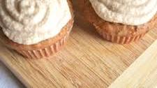 Vegan Carrot Cake with Cashew Frosting
