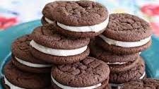 Whoopie Pies with Cream Cheese Filling