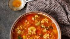 Winter vegetable & lentil soup