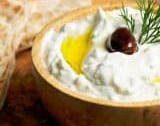 Authentic Tzatziki sauce Recipe (Greek Yogurt, Cucumber Dip)