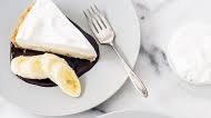 Banana Cream Pie with Greek Yogurt Cream