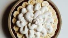Banana Cream Pie with Oatmeal Cookie Crust