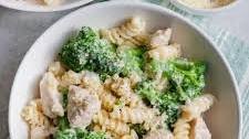 Broccoli Chicken Alfredo