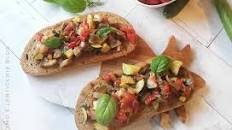 Bruschette alla ratatouille veloci estive