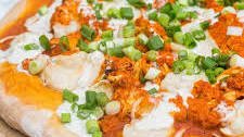Buffalo Cauliflower Pizza
