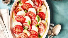 Caprese salad (tomato and mozzarella salad)