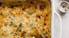 Cheesy Scalloped Potatoes with Gruyere and Thyme