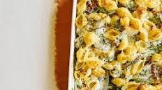 Chicken alfredo pasta bake