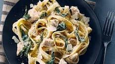 Chicken and Spinach Alfredo