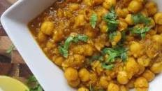 Chickpea Cabbage Curry