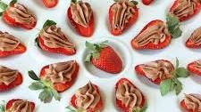 Chocolate Cheesecake Deviled Strawberries