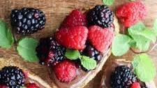 Chocolate Hazelnut Berry Bruschetta