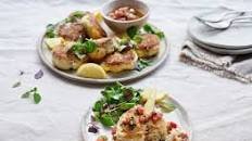 Crab Cakes with Tomato Dressing